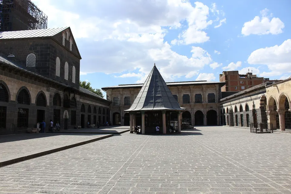 Diyarbakır Grand Mosque